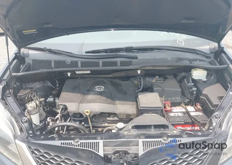 2017 Toyota Sienna Se Premium 8 Passenger from USA, damaged, VIN 5TDXZ3DC0HS890440